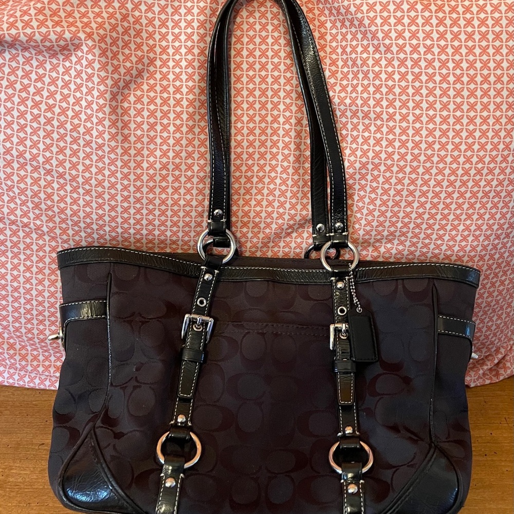 Coach Gallery Purse SOLD